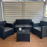 Mobilhome Im Mit Grosser Poolanlage بيت للعطل